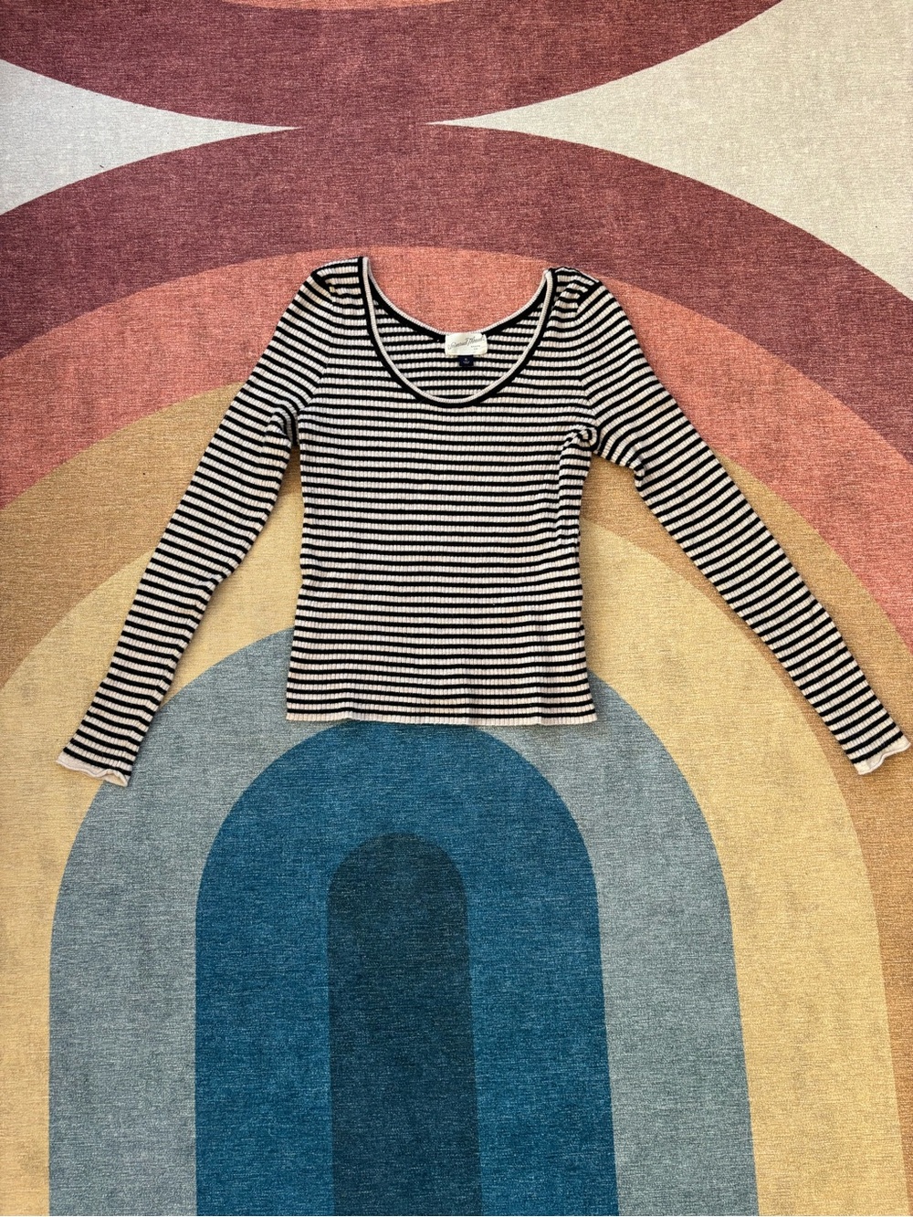 Universal Thread Black & White Striped Long-Sleeve Scoop Neck Top